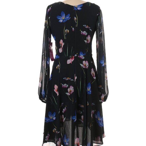 NWOT Betsey Johnson Navy floral long sleeve dress, size 6 - Picture 3 of 10